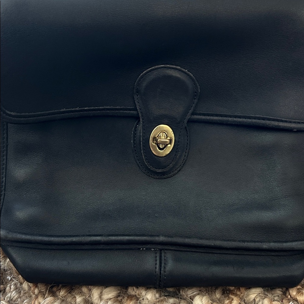 Coach Vintage Willis Bag in Black Style No. HNC 9927 - Picture 11 of 12